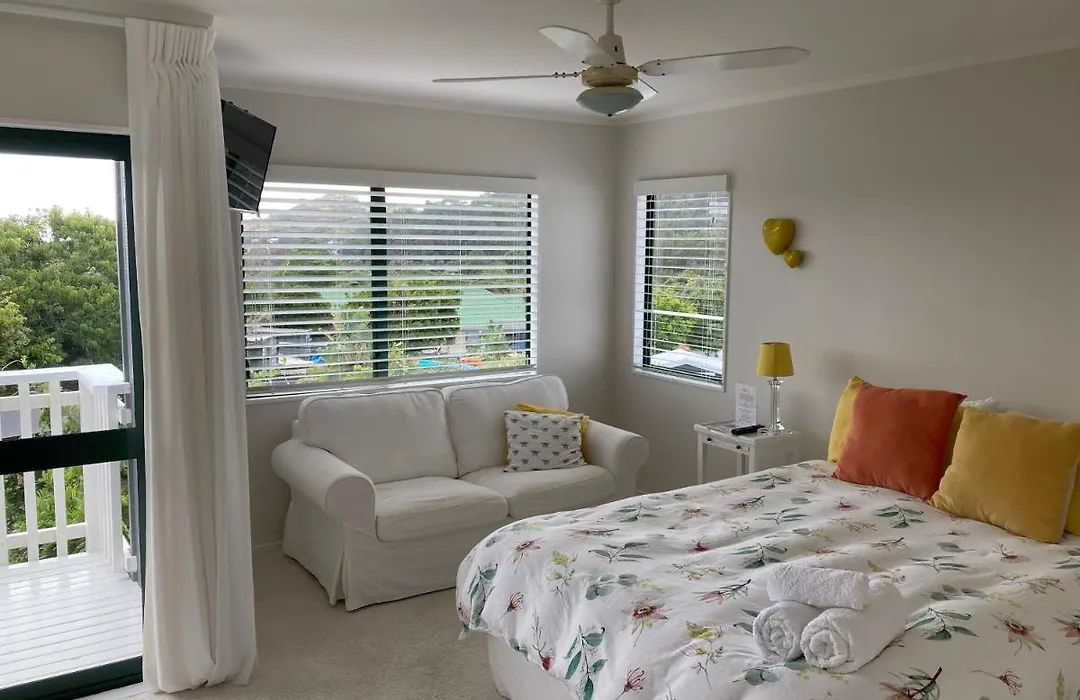 Hahei Bed And Breakfast-1